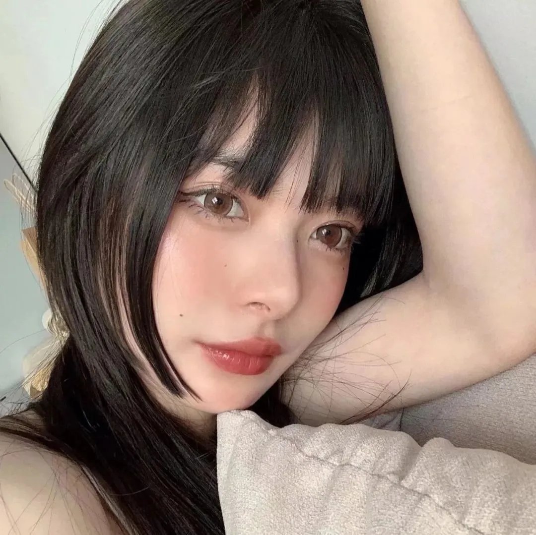 赖猫的狮子倒影